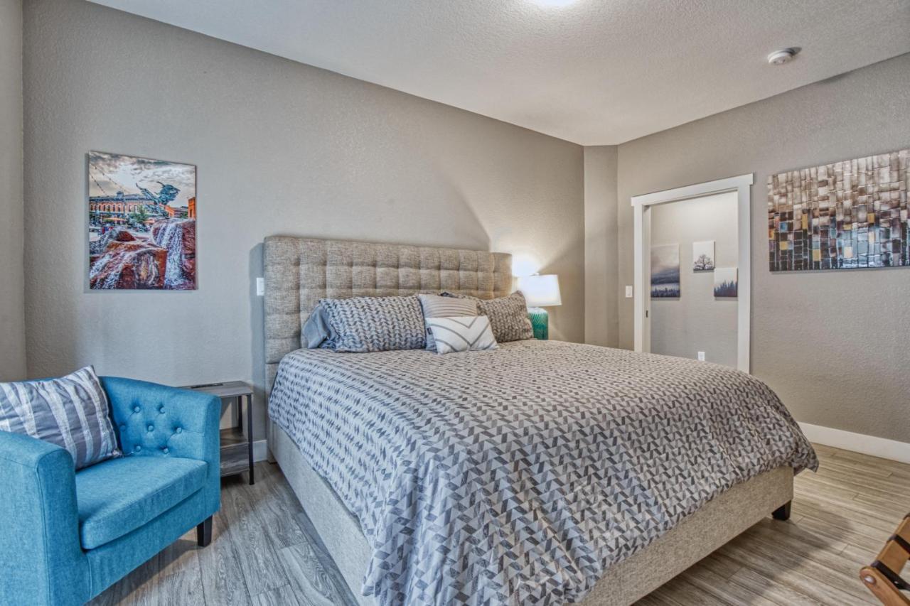 Modern Townhome Near Old Town, Breweries, & River! Fort Collins Eksteriør billede