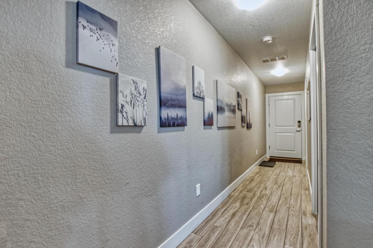 Modern Townhome Near Old Town, Breweries, & River! Fort Collins Eksteriør billede