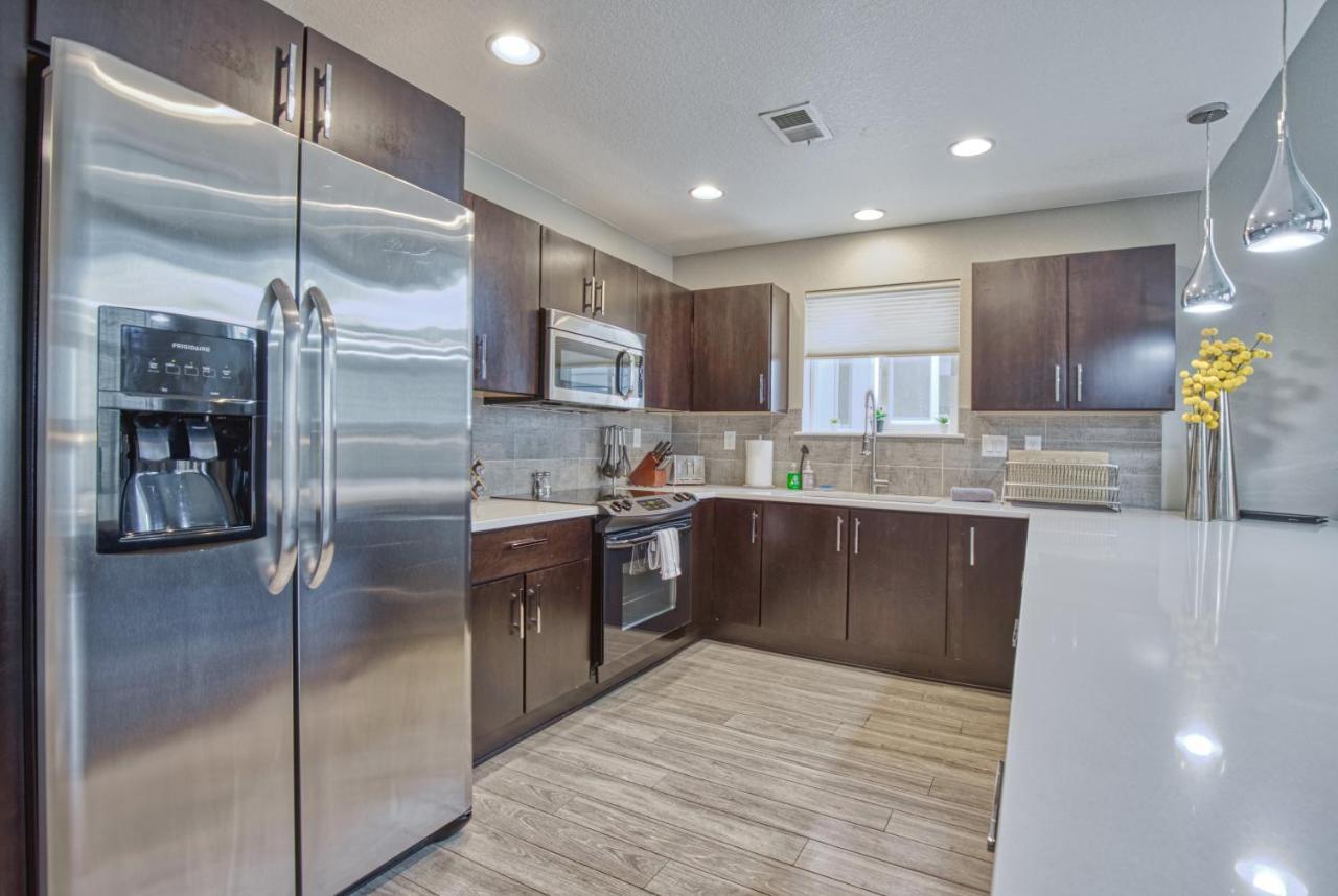 Modern Townhome Near Old Town, Breweries, & River! Fort Collins Eksteriør billede